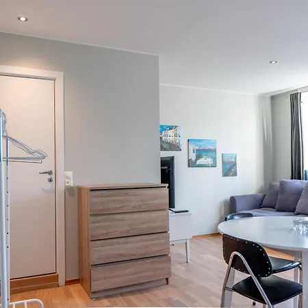 Bright And Modern On A Quiet Street Appartamento *