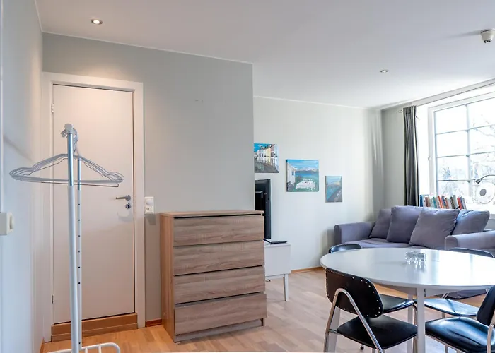 Bright And Modern On A Quiet Street Appartamento *